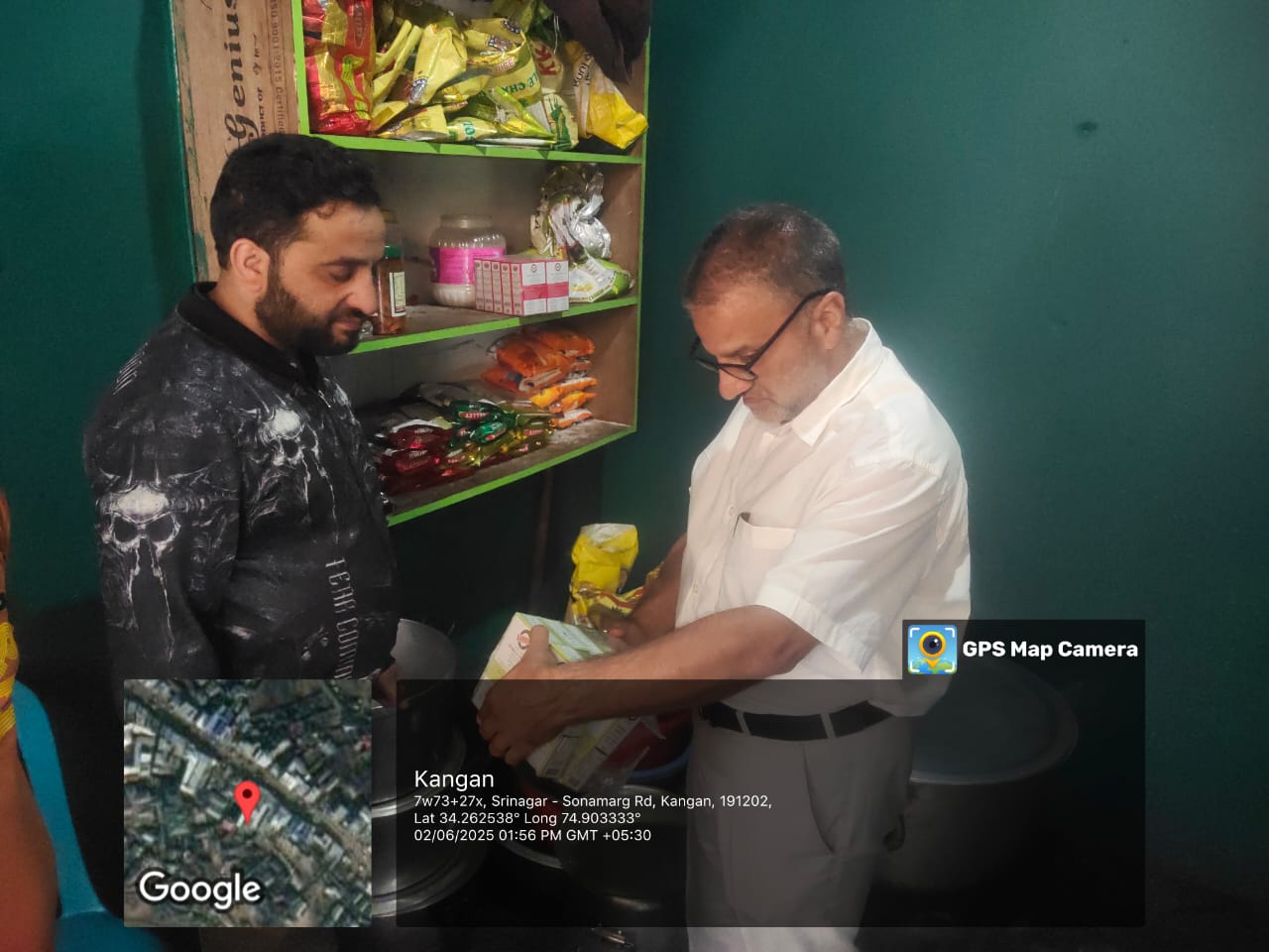 Market Checking Intensified in Kangan; Fines Imposed, Warnings Issued