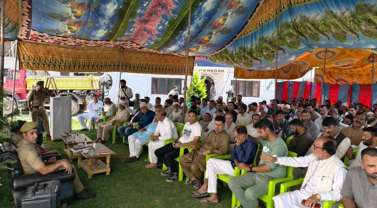 SSP Budgam Chairs Public Meeting Ahead of Muharram at Magam