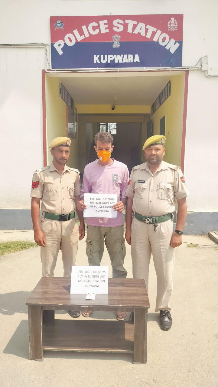 Drug Peddler apprehended with Narcotics in Kupwara, FIR Registered